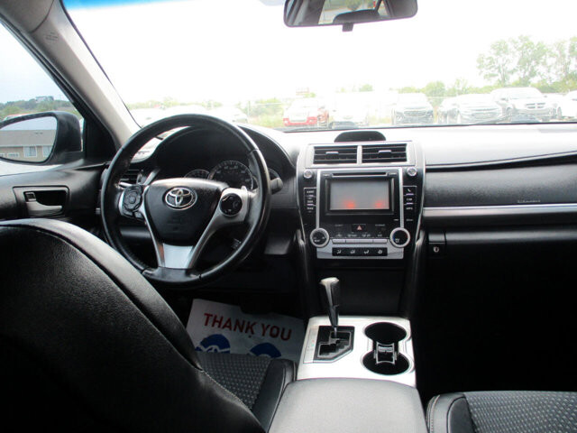 2012 Toyota Camry in Oak Grove, MO 64075 - 18072444 11