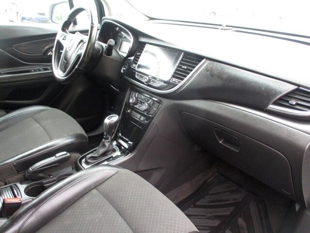 2019 Buick Encore in Oak Grove, MO 64075 - 18072448 10