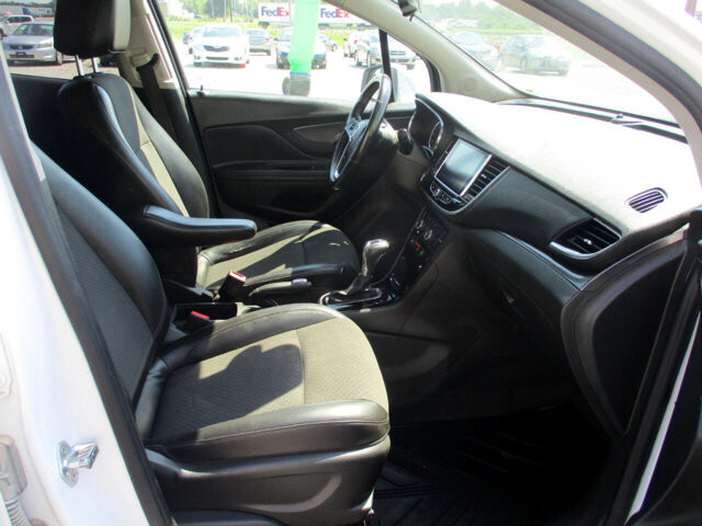 2019 Buick Encore in Oak Grove, MO 64075 - 18072448 10