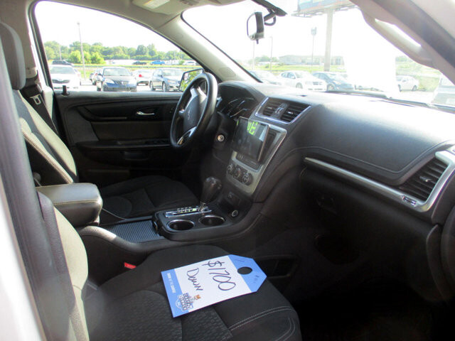 2014 GMC Acadia in Oak Grove, MO 64075 - 18072449 10