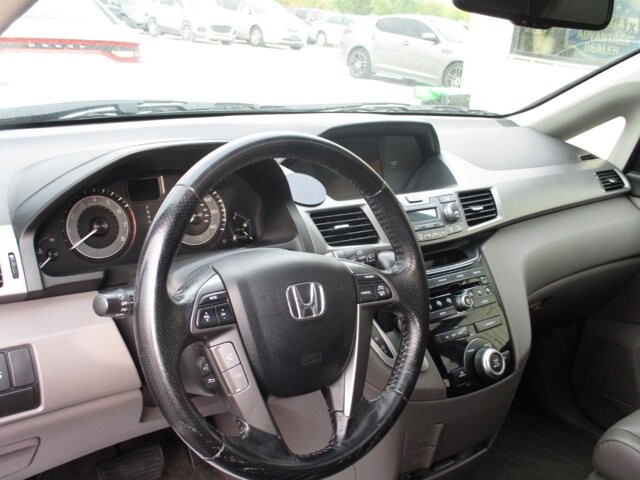 2012 Honda Odyssey in Oak Grove, MO 64075 - 18072451 9