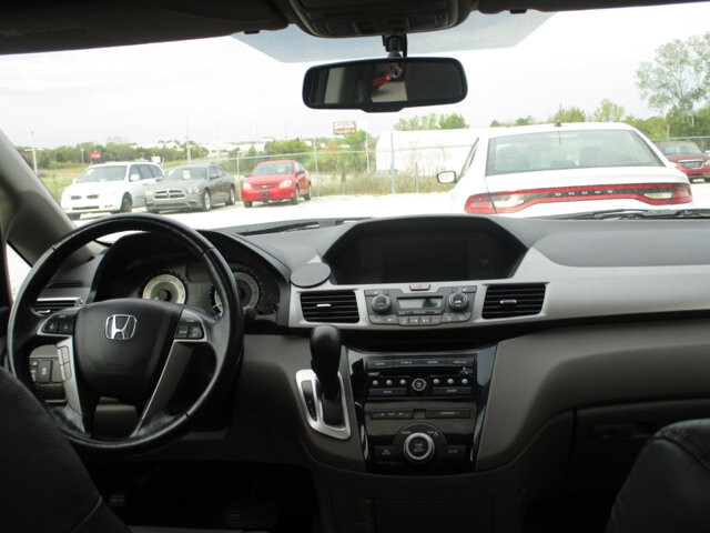 2012 Honda Odyssey in Oak Grove, MO 64075 - 18072451 11