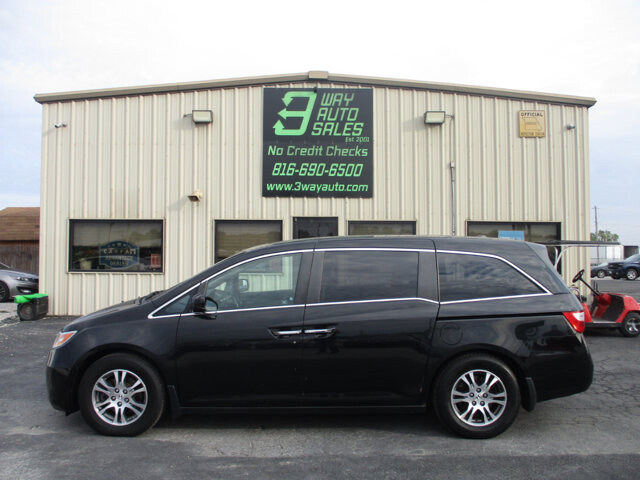 2012 Honda Odyssey in Oak Grove, MO 64075 - 18072451 8