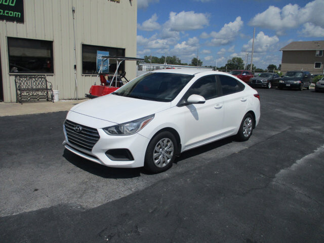 2019 Hyundai Accent in Oak Grove, MO 64075 - 18072454