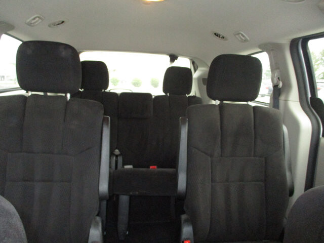 2012 Dodge Grand Caravan in Oak Grove, MO 64075 - 18072455 12