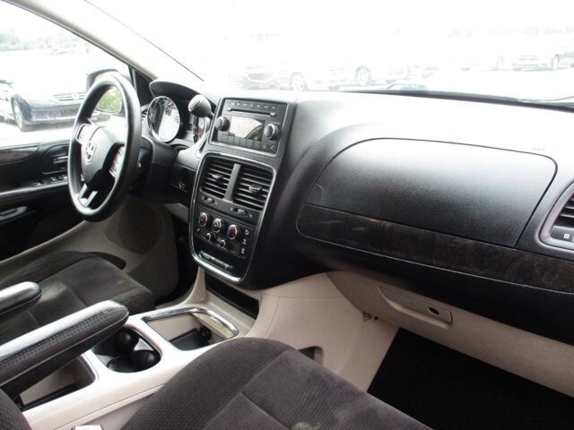 2012 Dodge Grand Caravan in Oak Grove, MO 64075 - 18072455 10