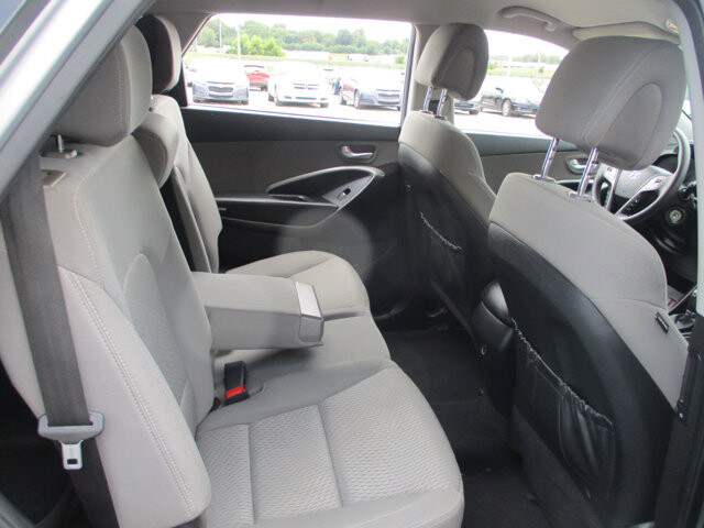 2017 Hyundai Santa Fe in Oak Grove, MO 64075 - 18072459 12