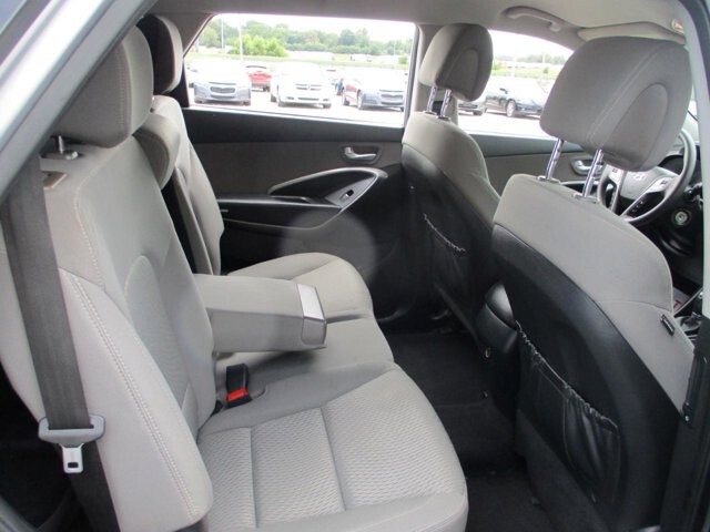 2017 Hyundai Santa Fe in Oak Grove, MO 64075 - 18072459 12