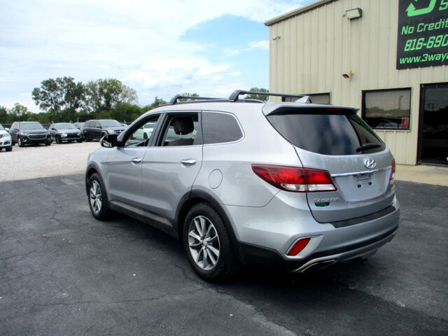 2017 Hyundai Santa Fe in Oak Grove, MO 64075 - 18072459 11