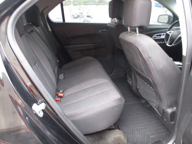 2017 Chevrolet Equinox in Oak Grove, MO 64075 - 18072461 11