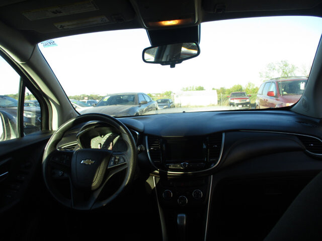 2019 Chevrolet Trax in Oak Grove, MO 64075 - 18072465 11