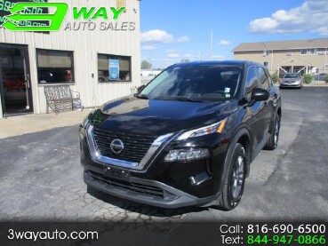 2021 Nissan Rogue in Oak Grove, MO 64075
