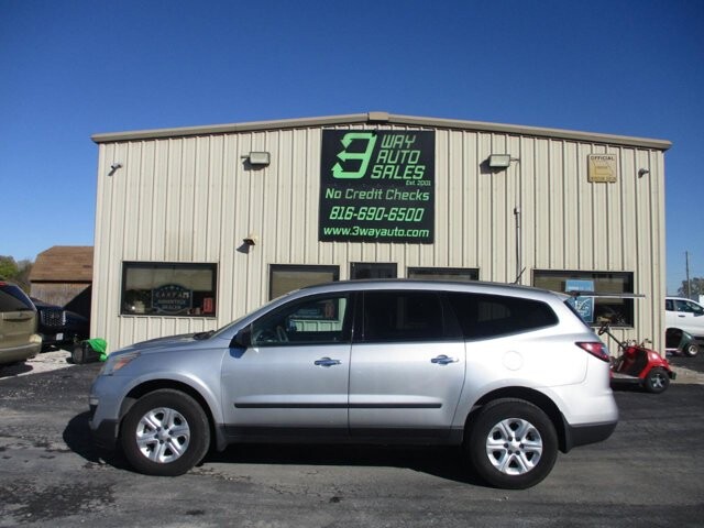 2014 Chevrolet Traverse in Oak Grove, MO 64075 - 18072473 8