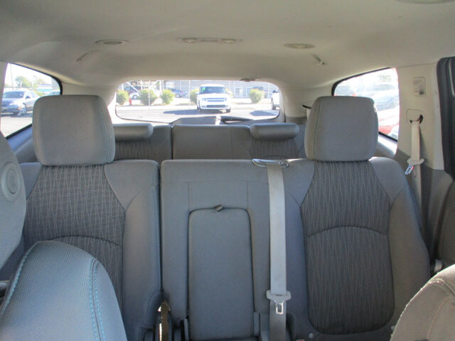 2014 Chevrolet Traverse in Oak Grove, MO 64075 - 18072473 13