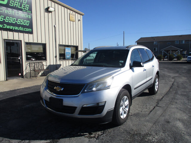 2014 Chevrolet Traverse in Oak Grove, MO 64075 - 18072473