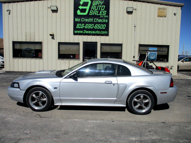 2002 Ford Mustang in Oak Grove, MO 64075 - 18072474 8