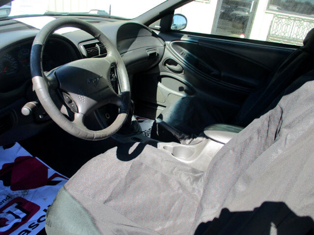 2002 Ford Mustang in Oak Grove, MO 64075 - 18072474 9