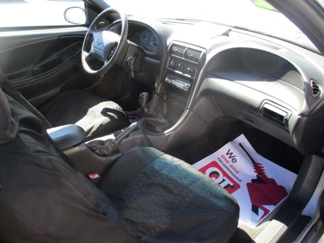 2002 Ford Mustang in Oak Grove, MO 64075 - 18072474 10