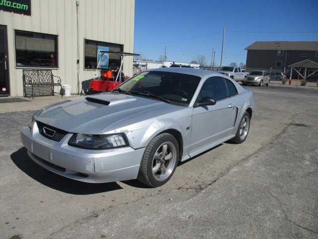 2002 Ford Mustang in Oak Grove, MO 64075 - 18072474