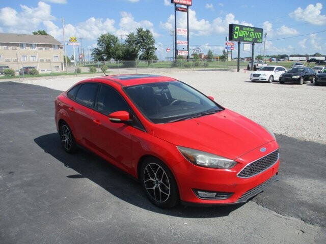 2017 Ford Focus in Oak Grove, MO 64075 - 18072475 3