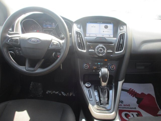 2017 Ford Focus in Oak Grove, MO 64075 - 18072475 12