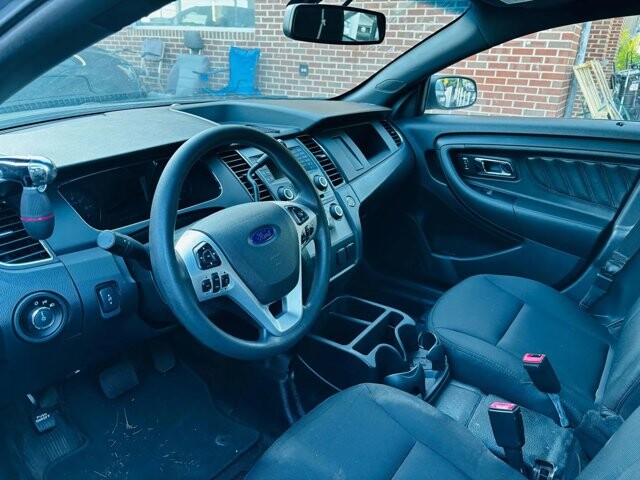 2015 Ford Taurus in Harrisonburg, VA 22801 - 18072482 5