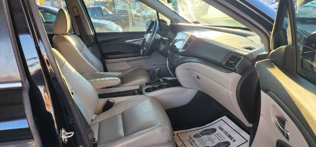 2017 Honda Pilot in Barton, MD 21521 - 18072498 17