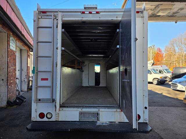 2015 Ford E-350 and Econoline 350 in Blauvelt, NY 10913 - 18072505 60