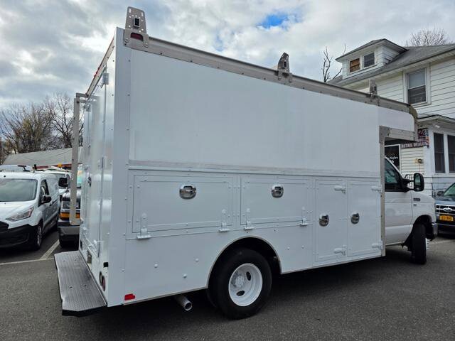 2015 Ford E-350 and Econoline 350 in Blauvelt, NY 10913 - 18072505 7