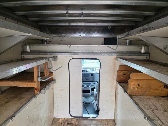 2015 Ford E-350 and Econoline 350 in Blauvelt, NY 10913 - 18072505 38