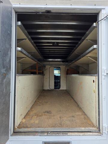 2015 Ford E-350 and Econoline 350 in Blauvelt, NY 10913 - 18072505 32