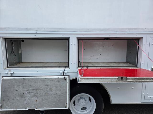 2015 Ford E-350 and Econoline 350 in Blauvelt, NY 10913 - 18072505 50