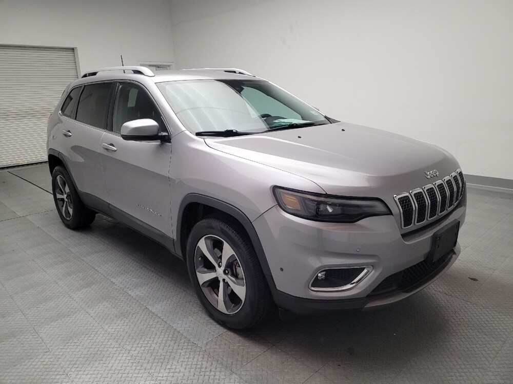 2019 Jeep Cherokee in Montclair, CA 91763 - 18072510 13