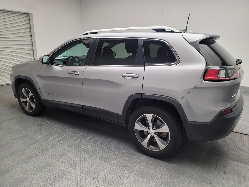 2019 Jeep Cherokee in Montclair, CA 91763 - 18072510 3
