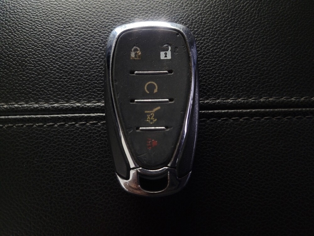 2020 Chevrolet Equinox in Knoxville, TN 37923 - 18072528 32