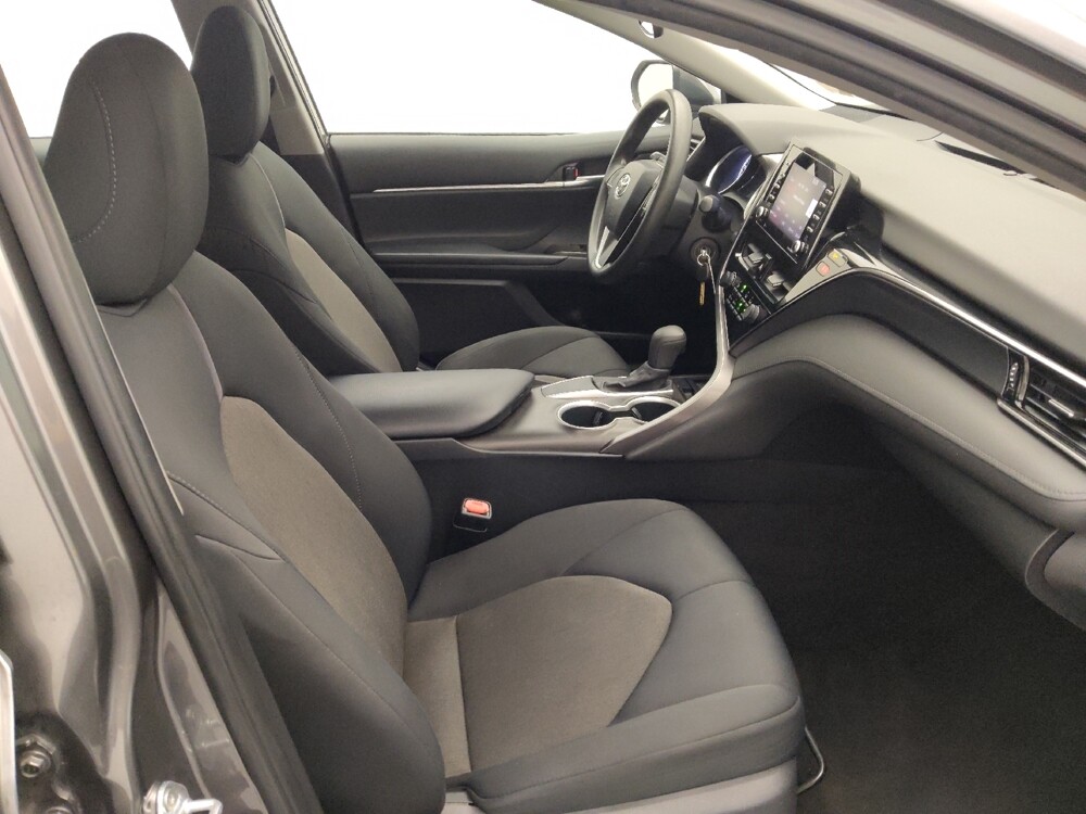 2021 Toyota Camry in Houston, TX 77074 - 18072533 21