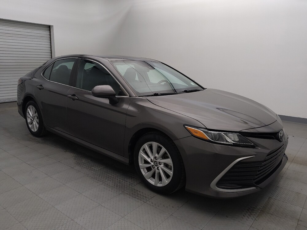 2021 Toyota Camry in Houston, TX 77074 - 18072533 11