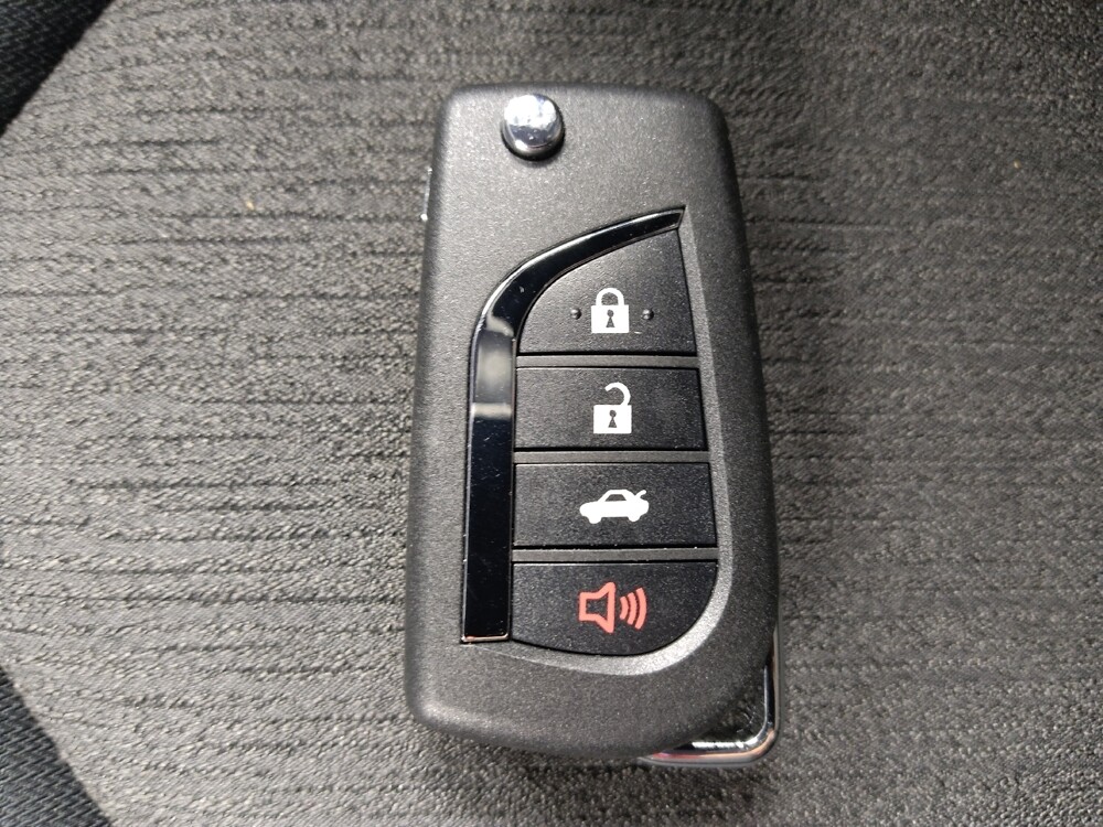 2021 Toyota Camry in Houston, TX 77074 - 18072533 32