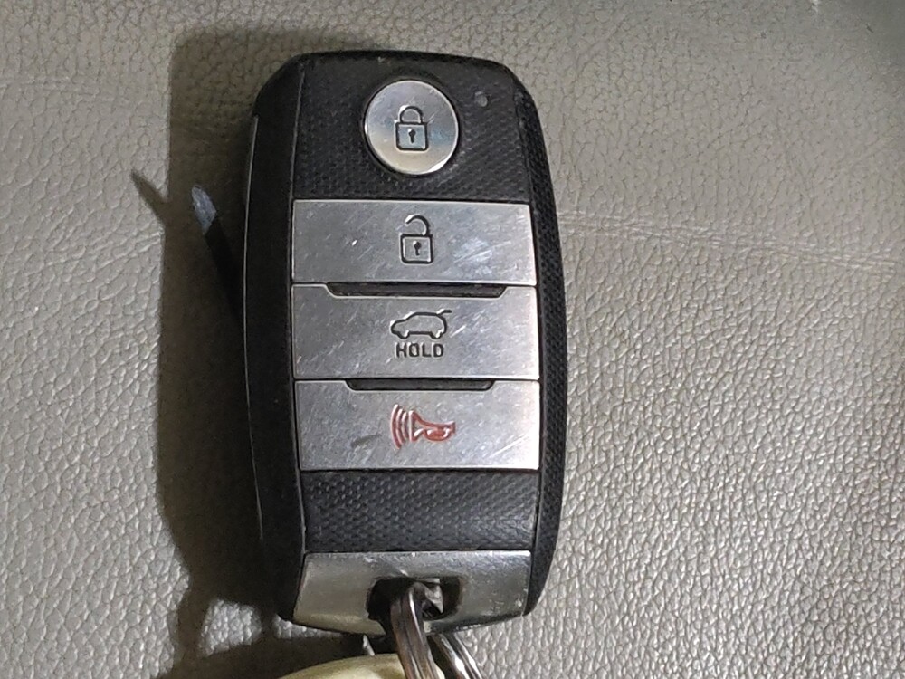 2019 Kia Sportage in Fort Worth, TX 76116 - 18072546 32