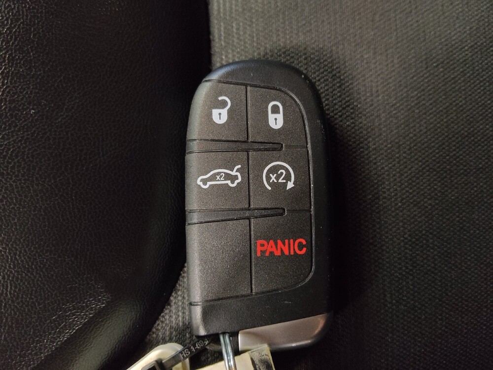 2021 Jeep Cherokee in Lewisville, TX 75067 - 18072547 32