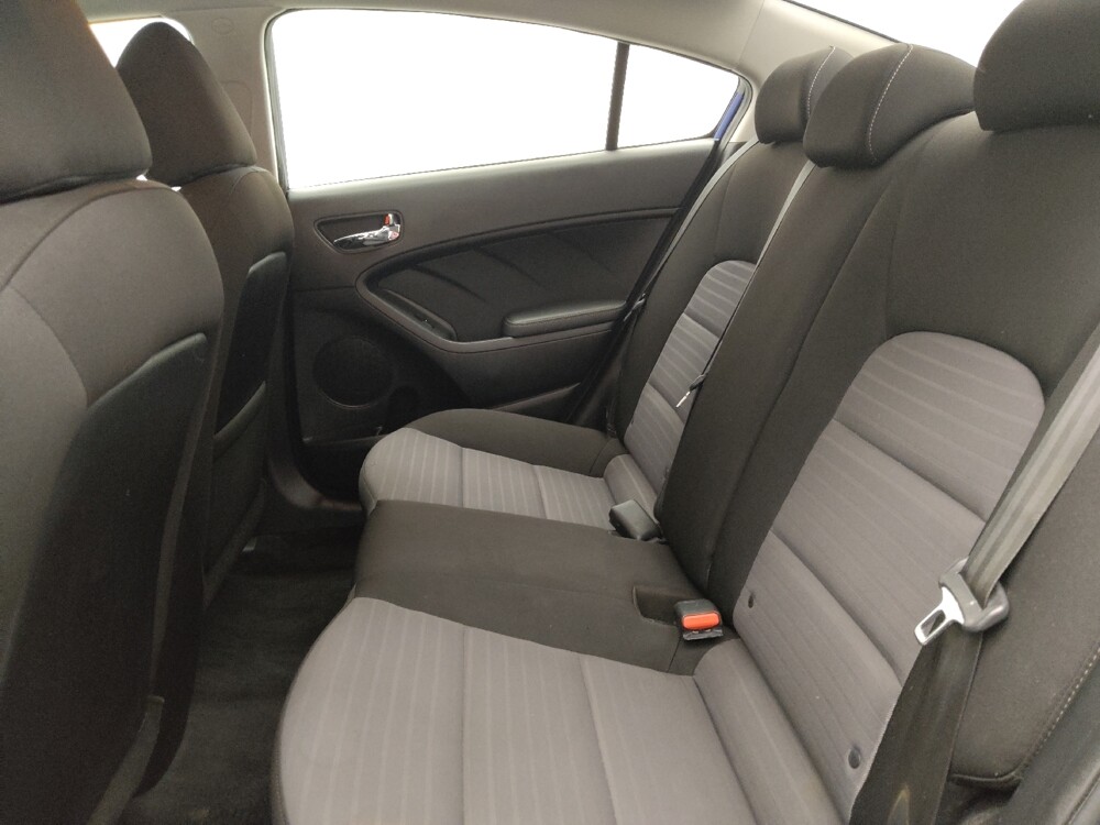 2018 Kia Forte in Denver, CO 80012 - 18072604 18