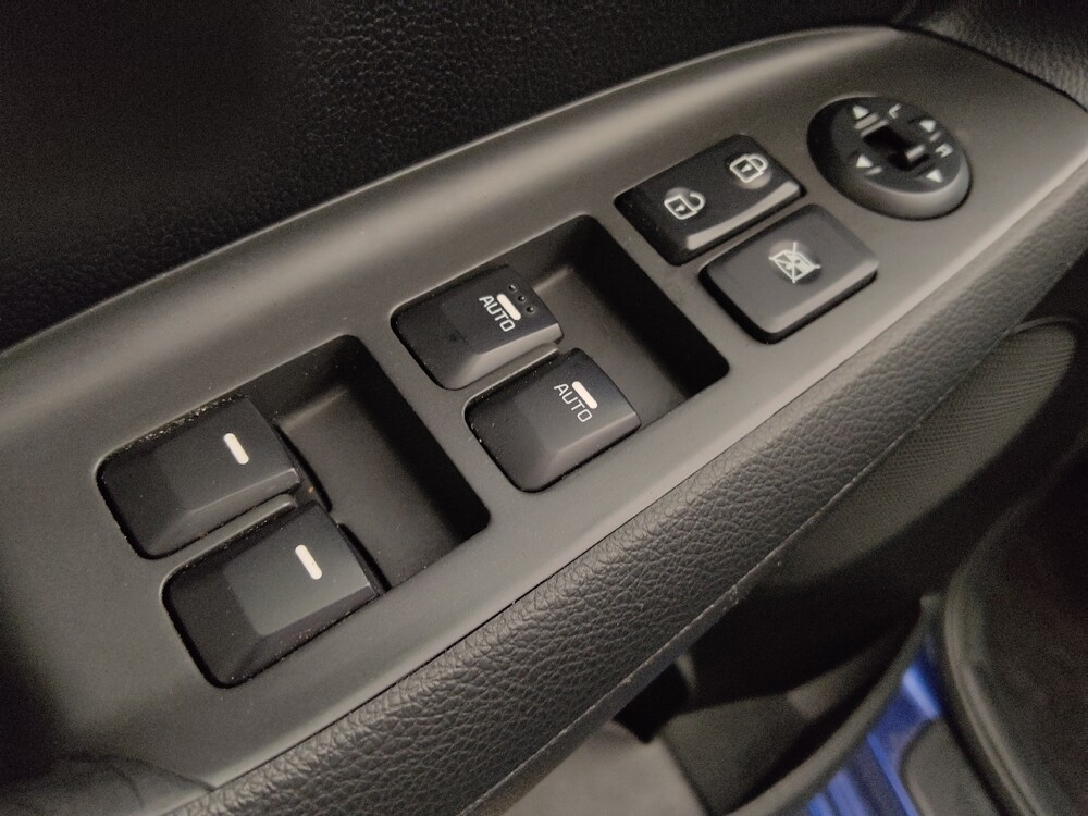 2018 Kia Forte in Denver, CO 80012 - 18072604 27