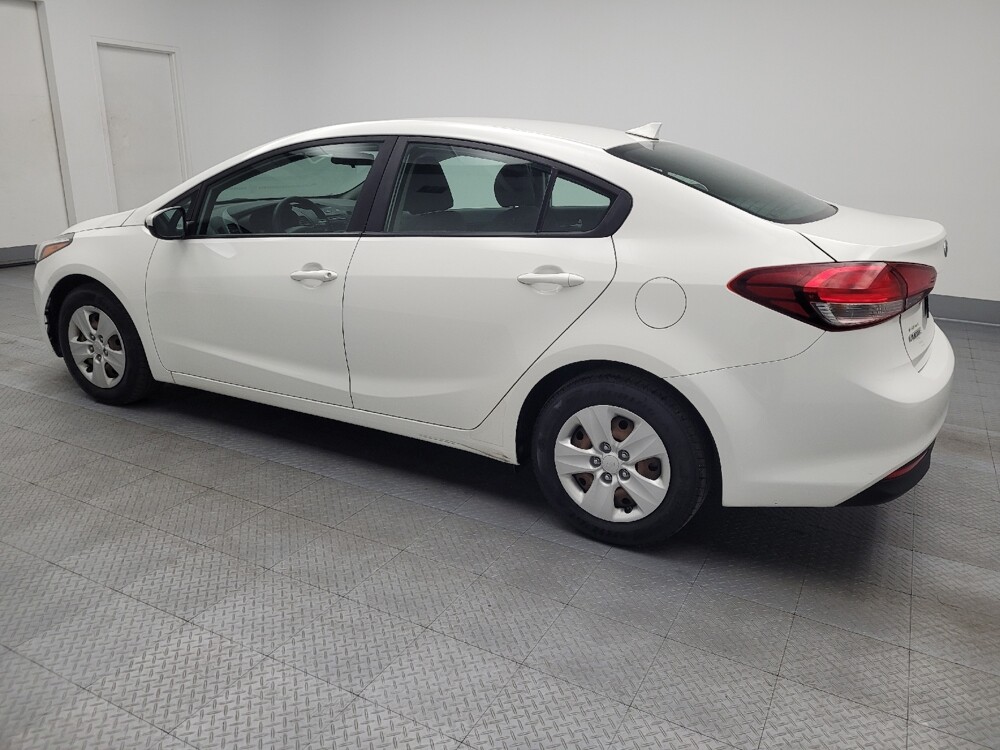 2017 Kia Forte in Memphis, TN 38115 - 18072621 3