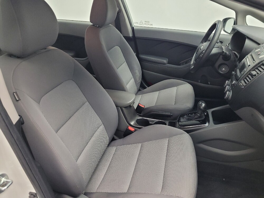 2017 Kia Forte in Memphis, TN 38115 - 18072621 21