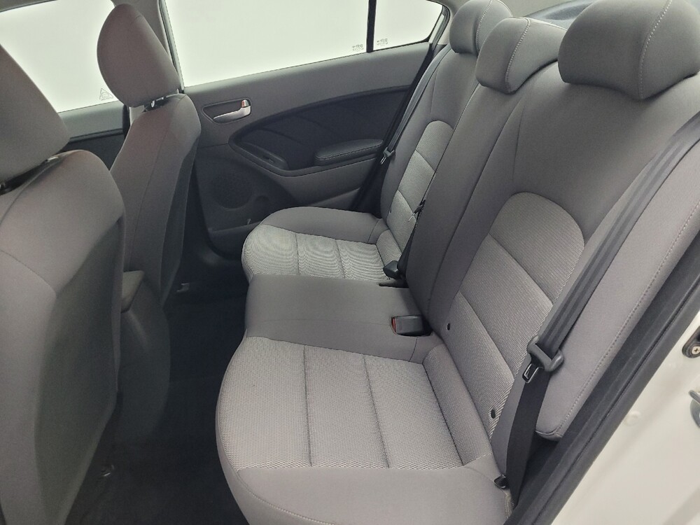 2017 Kia Forte in Memphis, TN 38115 - 18072621 18