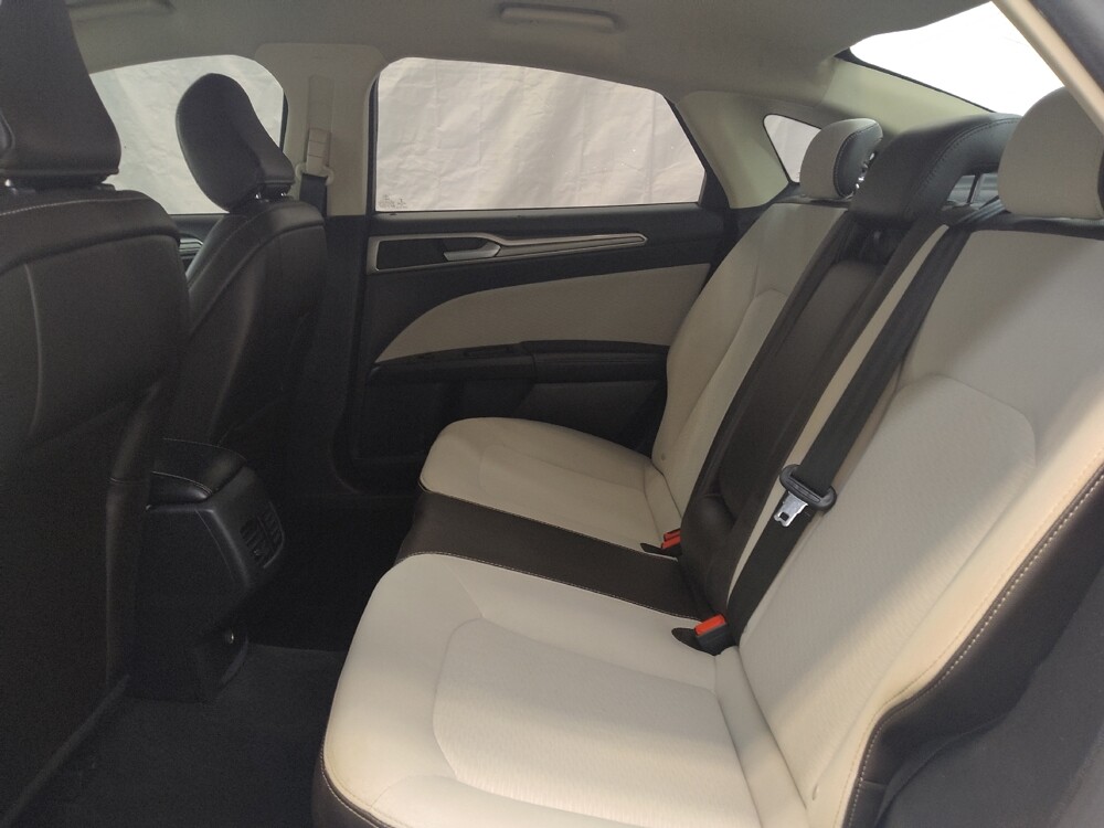 2020 Ford Fusion in Cincinnati, OH 45255 - 18072637 18