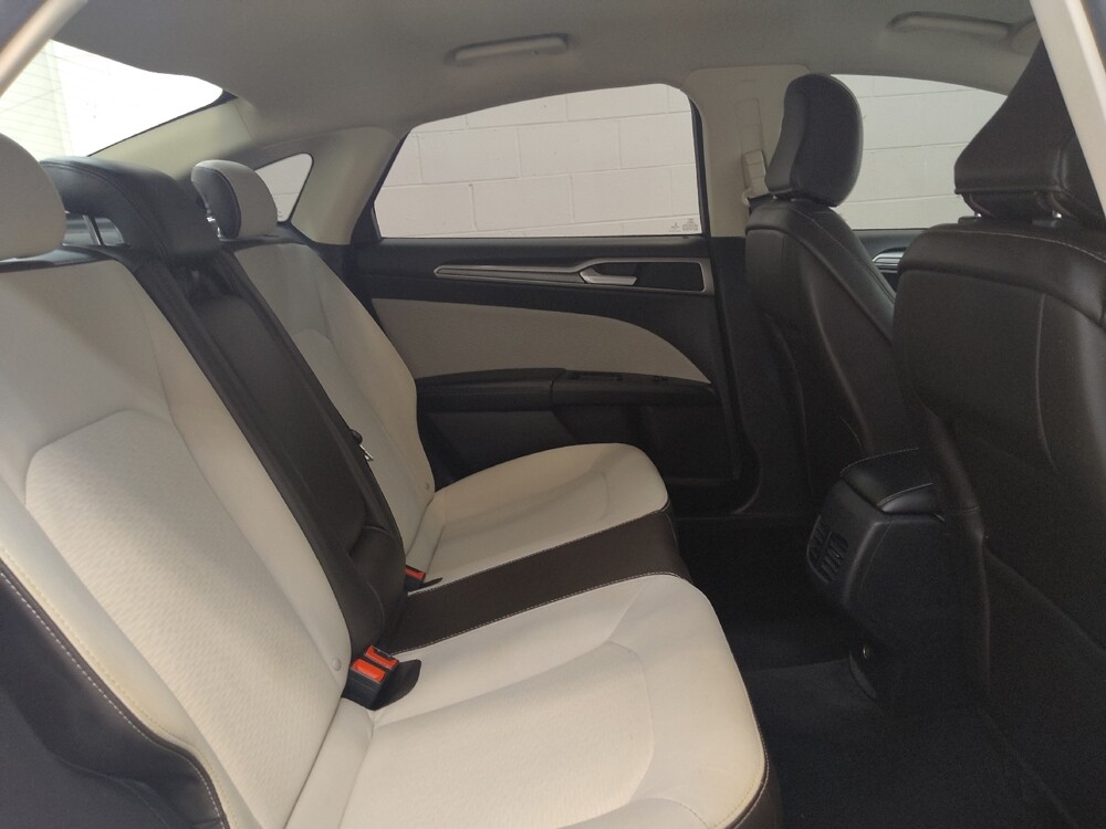 2020 Ford Fusion in Cincinnati, OH 45255 - 18072637 19