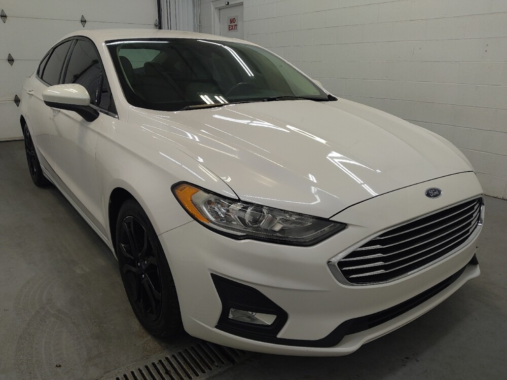 2020 Ford Fusion in Cincinnati, OH 45255 - 18072637 13