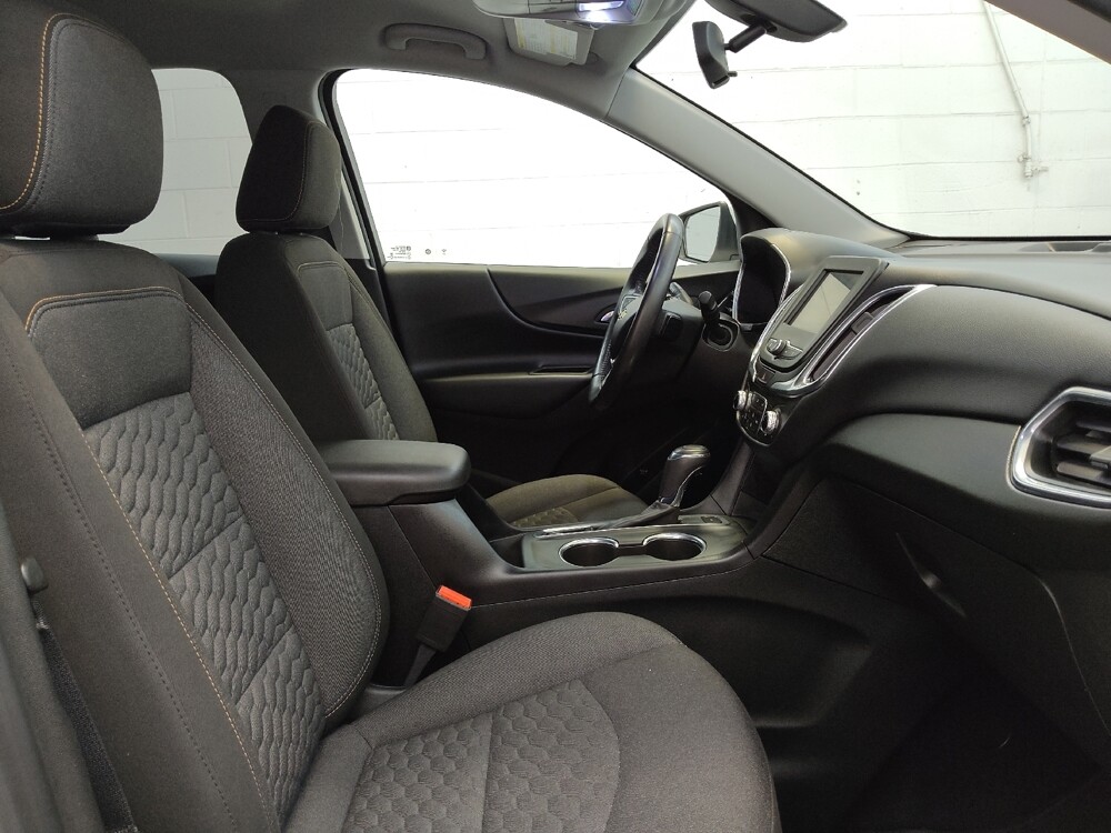 2019 Chevrolet Equinox in Cincinnati, OH 45255 - 18072638 21