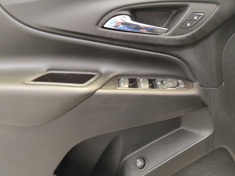 2019 Chevrolet Equinox in Cincinnati, OH 45255 - 18072638 27